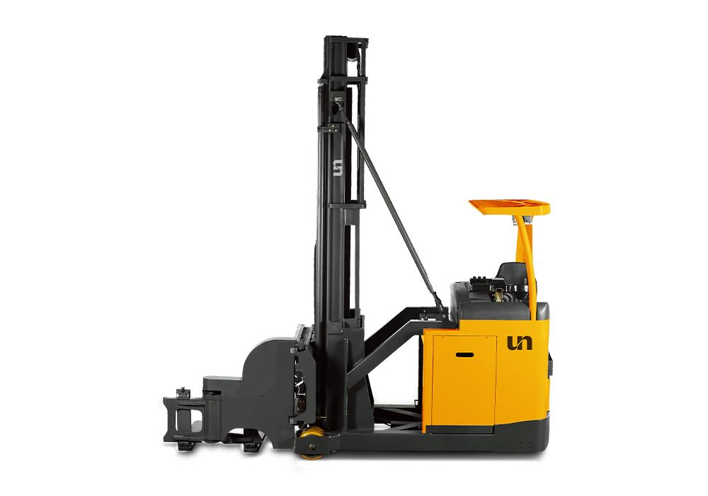 How can VNA trucks ensure sufficient turning flexibility within channel width restrictions?